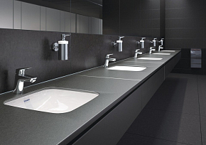 Фото Смеситель Hansgrohe Logis 71077000 для раковины