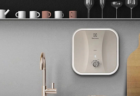 Фото Водонагреватель Electrolux EWH 15 Q-bic O